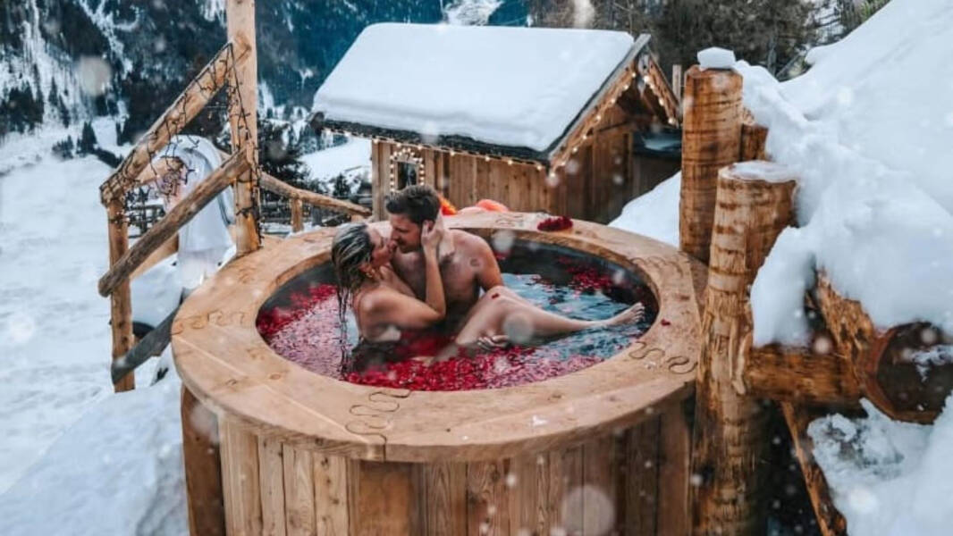 Hot tub in Love piccola